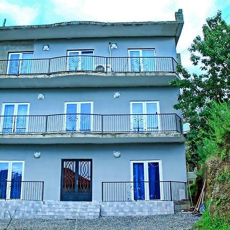 Tedo'S Guest House Makhinjauri Exterior photo